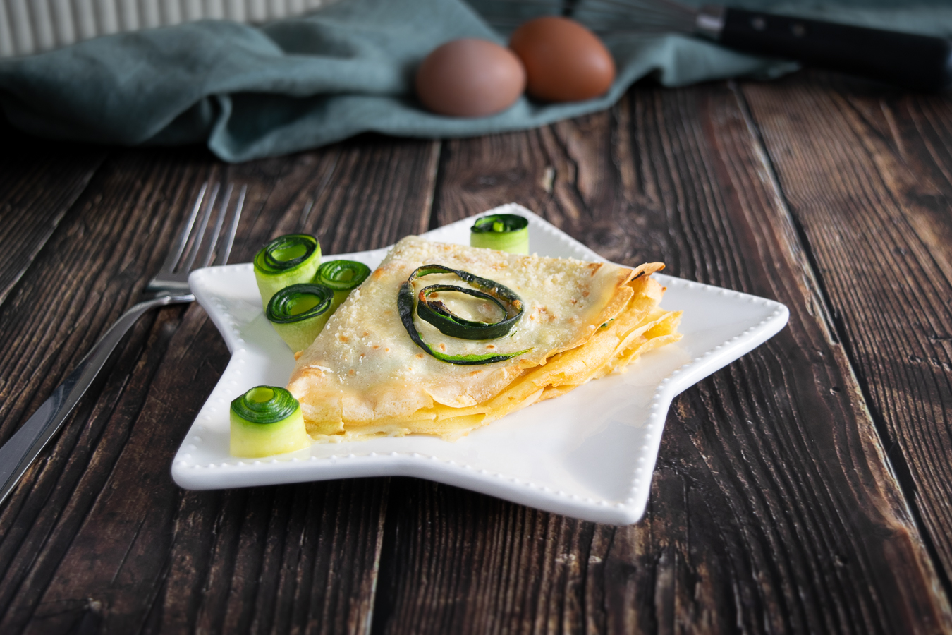 Crespelle zucchine e prosciutto al forno, crepe salate ripiene facili