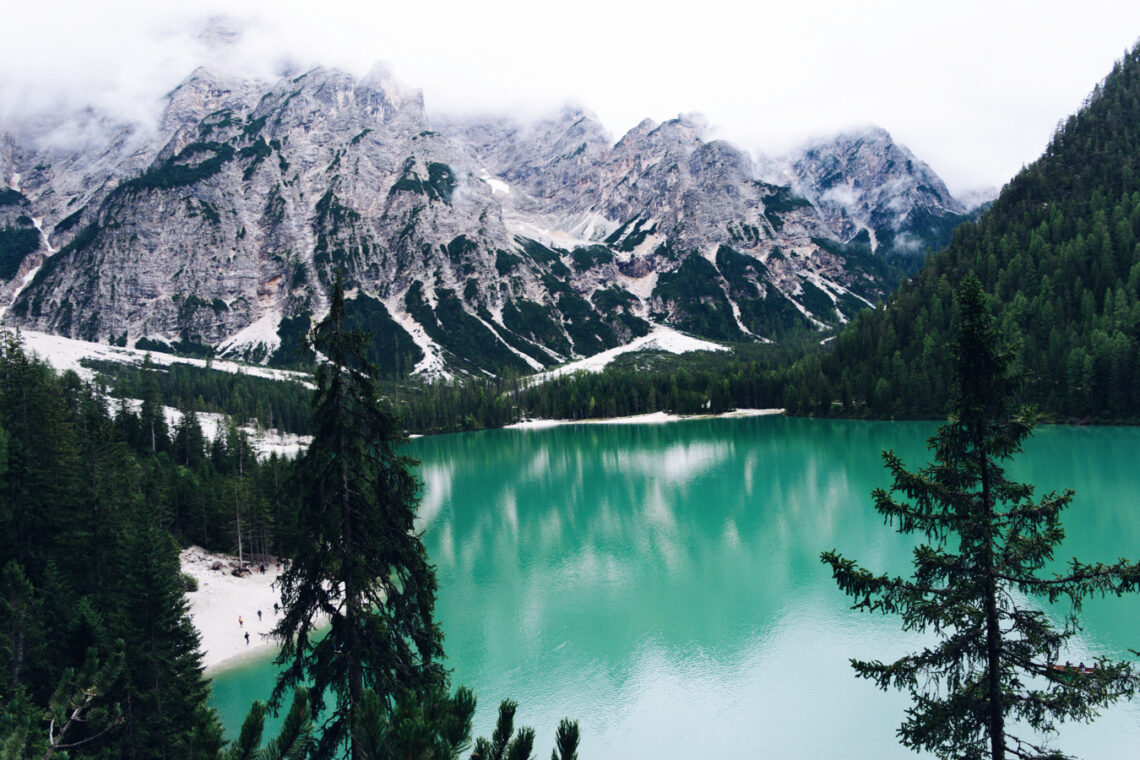 Estate in Alto Adige: organizzare una vacanza in Val Pusteria, lago di braies